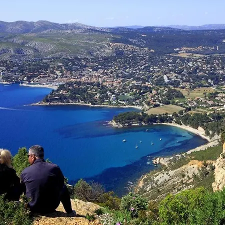 T2 40m2 + Jardin A 10min A Pied Des Plages *